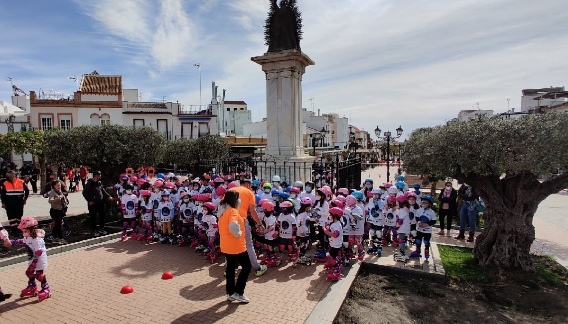 EL I GRAN EVENTO DE PATINAJE LLENÓ DE NIÑOS Y NIÑAS LA CORONACIÓN