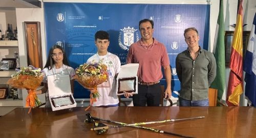 RECIBIMIENTO INSTITUCIONAL A LOS BOLLULLEROS CAMPEONES DE ANDALUCÍA DE MARCHA NÓRDICA