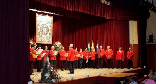 Con coplas de campanilleros finaliza el Mercadillo Navideño 2016