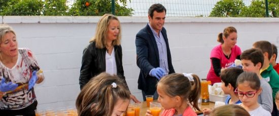 El “CEIP Reyes Católicos pone punto y final a Los Desayunos Sanos 2016