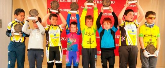 Gran espectáculo de Bicicletas Valdayo AC San Antonio en la Palma del Condado