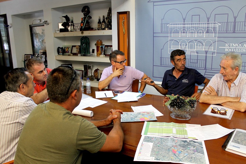 REUNIÓN CON LA COMUNIDAD DE REGANTES