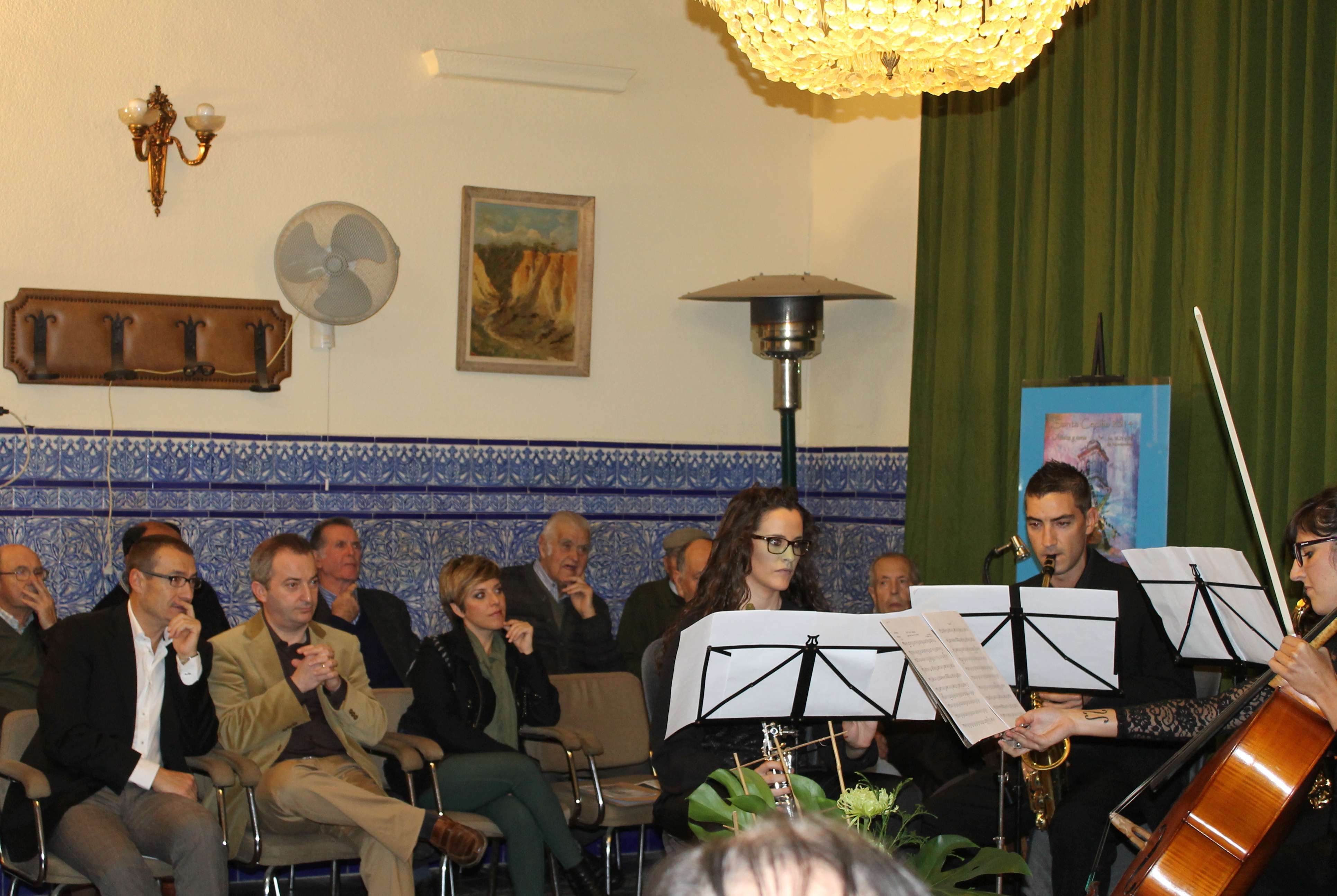 EL ALCALDE DE BOLLULLOS APUESTA POR LA MÚSICA COMO ELEMENTO CLAVE DE LA CULTURA LOCAL