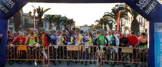 IX Maratón BTT Ciudad de Bollullos como preámbulo del Día de Andalucía