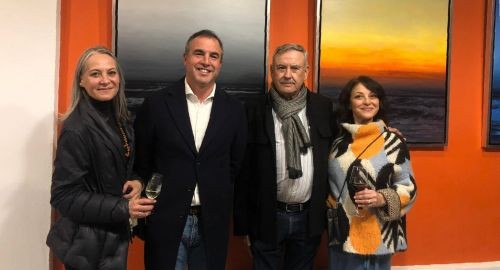 BODEGAS SAUCI CELEBRA SU CENTENARIO CON EXPOSICIÓN DEL ARTISTA ENRIQUE SANTANA