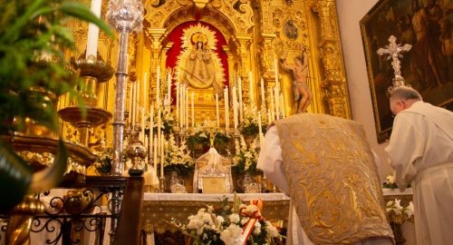 BOLLULLOS CELEBRÓ JUNTO A SU PATRONA SU DÍA GRANDE