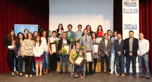 LOS PREMIOS BOLLULLOS JOVEN 2018 LOS ELIGES TÚ