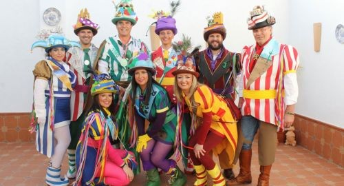 Y EL CARNAVAL DE BOLLULLOS TOMÓ LAS CALLES