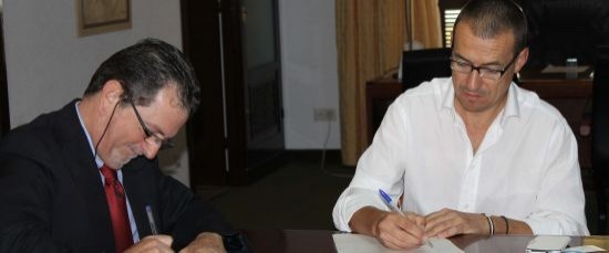EL AYUNTAMIENTO FIRMA CON LAS ENTIDADES BANCARIAS LA AMPLIACION DEL PERIODO DE AMORTIZACIÓN DEL PLAN