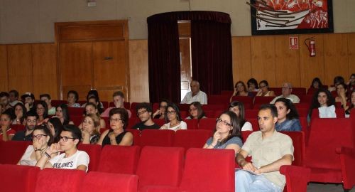 BOLLULLOS RECIBE 273.00 EUROS PARA EL PROGRAMA EMPLE@ JOVEN Y LA “INICITATIVA @MPRENDE+”