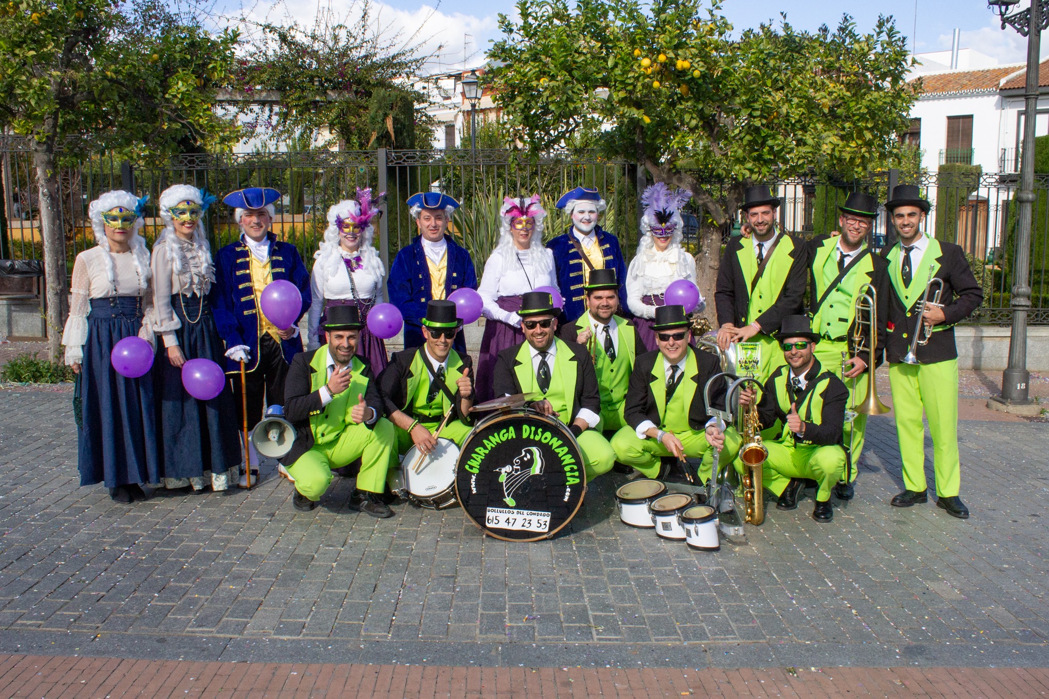 LA MÚSICA, LA DIVERSIÓN Y EL COLOR REINÓ EN EL CARNAVAL DE CALLE