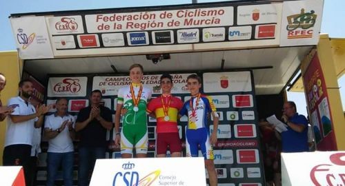 NUEVO ÉXITO DEL CICLISMO BOLLULLERO EN LOS CAMPEONATOS NACIONALES DE LORCA