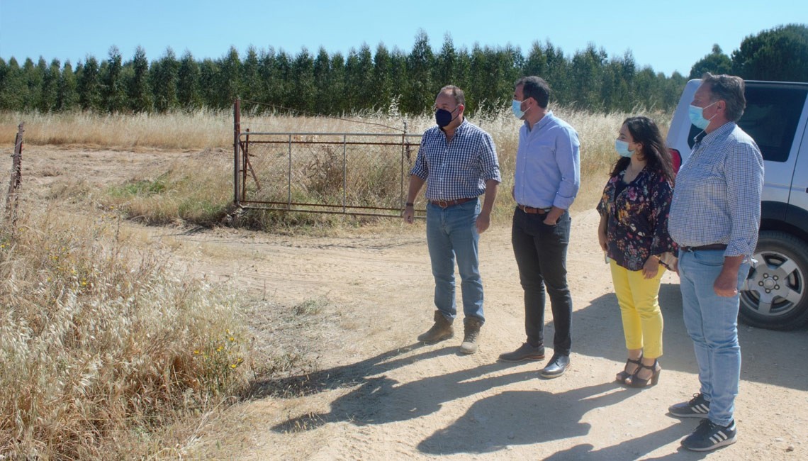 EL ALCALDE AGRADECE A INFOCA, BOMBEROS Y POLICÍA LOCAL SU RÁPIDA ACTUACIÓN EN EL INCENDIO