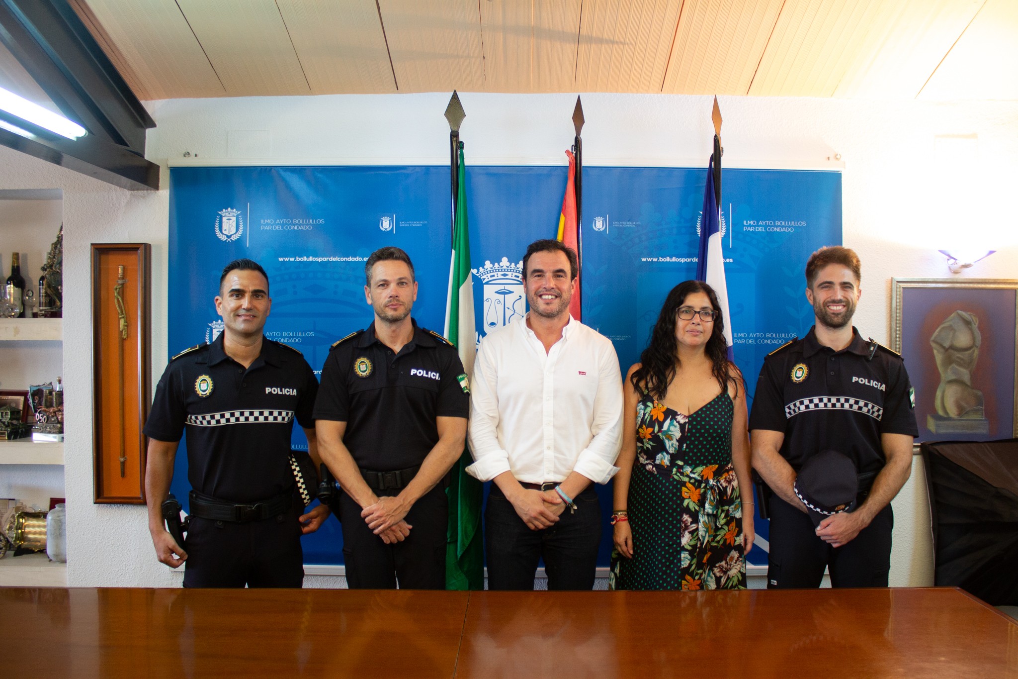TOMA DE POSESIÓN DE DOS NUEVOS POLICÍAS LOCALES