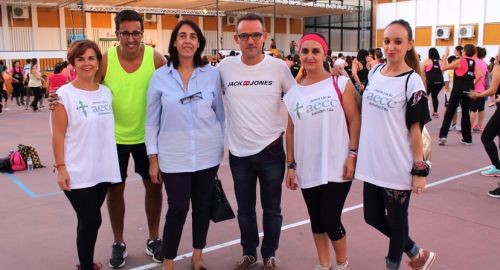 BOLLULLOS FUE SOLIDARIO Y DISFRUTÓ CON EUPHORIA