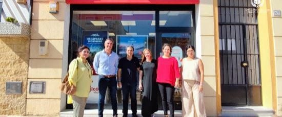 EL ALCALDE VISITA LAS NUEVAS INSTALACIONES DE HALCÓN VIAJES EN SU 25 ANIVERSARIO