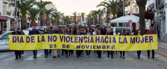 EL ÁREA DE LA MUJER DE BOLLULLOS CONMEMORA EL DÍA  INTERNACIONAL CONTRA LA VIOLENCIA