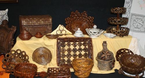 EL AYUTAMIENTO DE BOLLULLOS ORGANIZA EL TRADICIONAL MERCADILLO DE COSTUMBRES Y TRADICIONES POPULARES