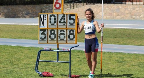 ELENA BARRAGÁN CAMPEONA DE ANDALUCÍA EN JABALINA SUB 16