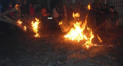 BOLLULLOS ARDERA NUEVAMENTE EN LA VISPERA DE LA INMACULADA