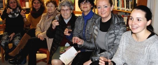 “ARRUGAS”, LIBRO FORUM DE LA MUJER