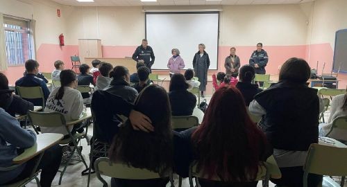 CHARLAS INFORMATIVAS SOBRE VIOGEN EN LOS CENTROS DE IES Y FP