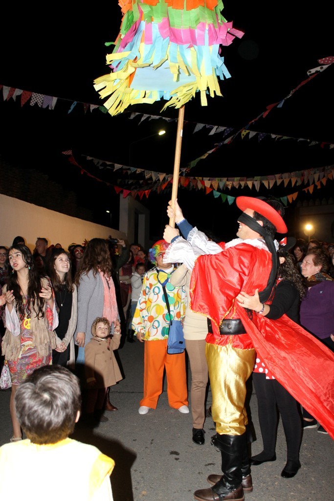 CON EL JUEVES DE PIÑATA SE INICIA EL CARNAVAL DE CALLE