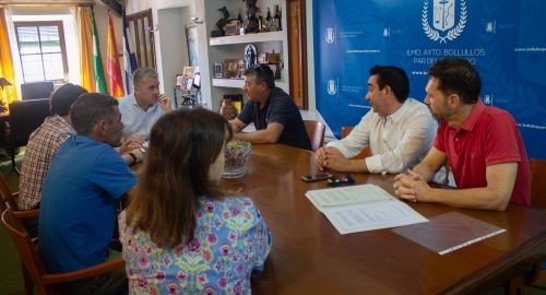 LA COMUNIDAD DE REGANTES ENTREGA EL PROYECTO PARA EL APROVECHAMIENTO DEL AGUA DE LA DEPURADORA (EDAR