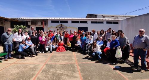 I CRUZ DE MAYO DE LA ASOCIACIÓN APRODIMAX