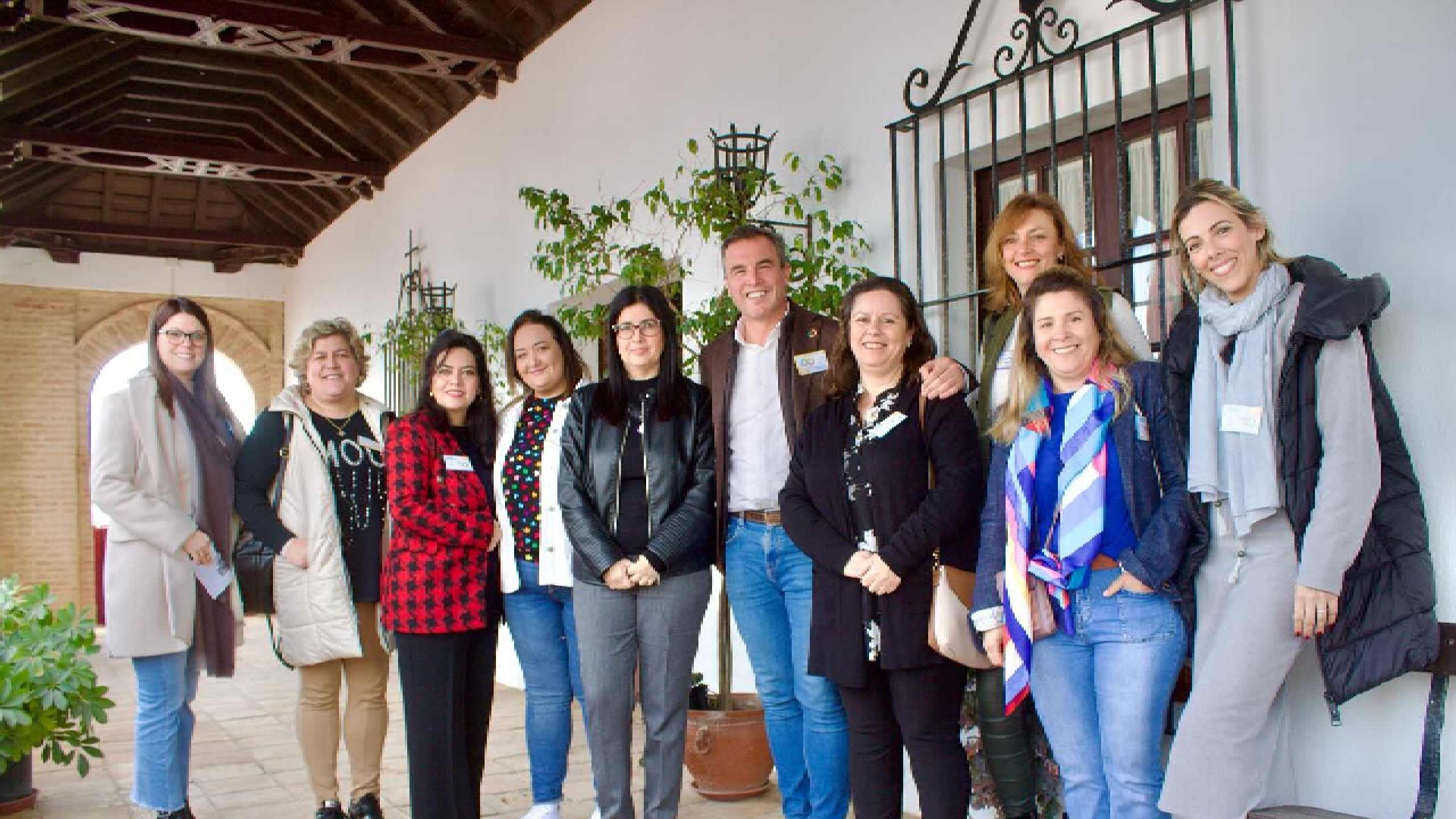 LA ASOCIACIÓN "ACEPTA MIS ALAS" INICIA SU CAMINO EN BOLLULLOS