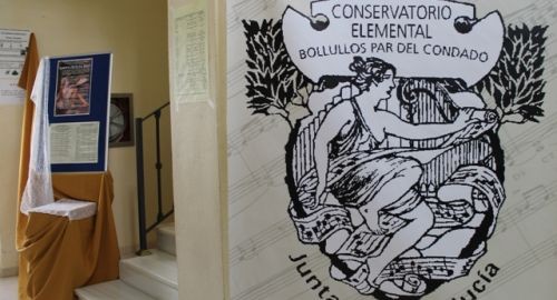 CONSERVATORIO DE MÚSICA DE BOLLULLOS