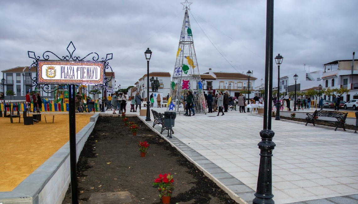 LA PLAZA PRIMERO DE MAYO SE CONVIERTE EN UN LUGAR PRIVILEGIADO DE LA CIUDAD