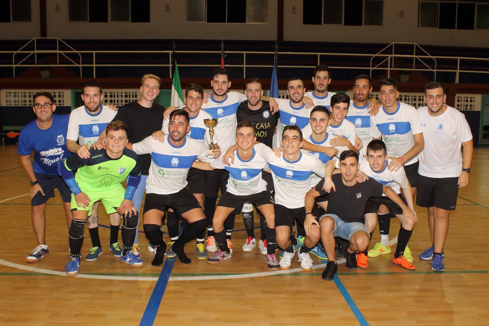 EL BOLLULLOS FUTSAL SE PRESENTA EN EL TRIANGULAR DE PREFERIA