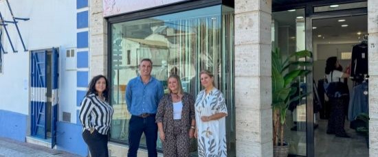 MIMOS LOLA INICIA SU ACTIVIDAD EN UN NUEVO LOCAL EN "LOS CAÑOS"