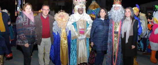 LA CABALGATA DE REYES PUSO UN BRILLANTE PUNTO Y FINAL A LAS FIESTAS NAVIDEÑAS