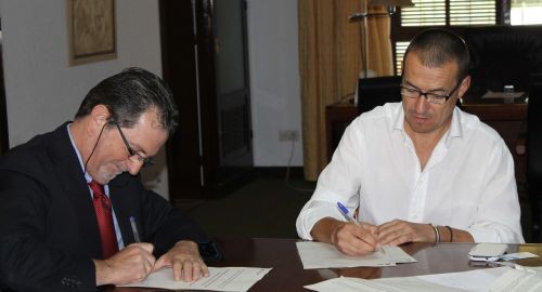 EL AYUNTAMIENTO FIRMA CON LAS ENTIDADES BANCARIAS LA AMPLIACION DEL PERIODO DE AMORTIZACIÓN DEL PLAN