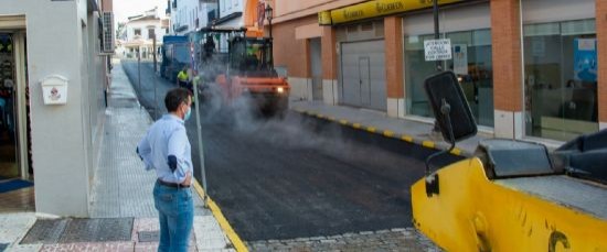 COMIENZA EL ASFALTADO DE CALLE ALMARAZ Y ALEDAÑOS