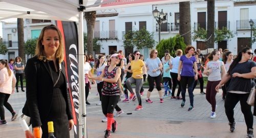 BULFITNESS CELEBRA CON UN AEROBITÓN EL DÍA INTERNACIONAL DE LA MUJER