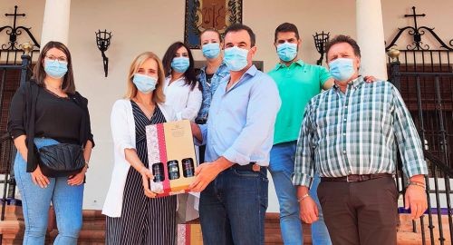 LA SUBDELEGADA DEL GOBIERNO EN HUELVA, MANUELA PARRALO, VISITA EL AYUNTAMIENTO