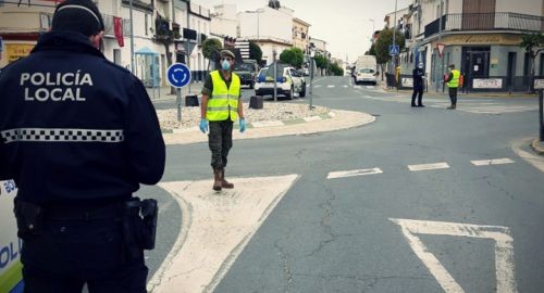 LA POLICÍA LOCAL DE BOLLULLOS REFORZARÁ E INTENSIFICARÁ AÚN MÁS LOS CONTROLES LOS FINES DE SEMANA