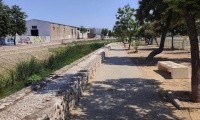 COMIENZAN LOS TRABAJOS DE LIMPIEZA Y DESBROCE DEL CAUCE DEL ARROYO CERRADA Y PASEO PEATONAL