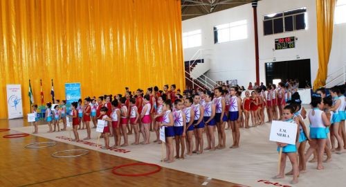 BOLLULLOS ACOGE EL "I TORNEO DE PRIMAVERA DE GIMNASIA RÍTMICA"