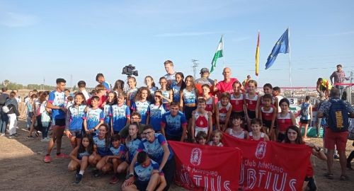 EL CLUB DE ATLETISMO BOLLULLOS CONSIGUE DOS CAMPEONATOS DE ANDALUCÍA