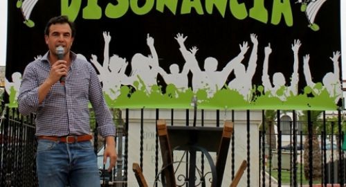 MARCHA, COLOR Y MÚSICA EN LA I CONCENTRACIÓN NACIONAL DE CHARANGAS DISONANCIA
