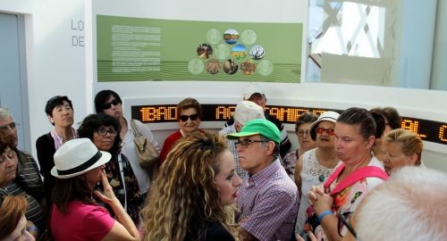 DISTINTAS ACCIONES PROMOCIONALES PARA DAR A CONOCER NUESTRO PATRIMONIO ENOLÓGICO Y TURÍSTICO