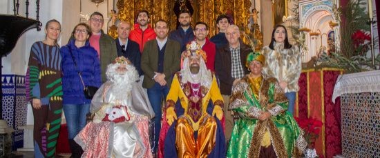 SUS MAJESTADES LOS REYES MAGOS DE ORIENTE VISITARON CAPILLAS Y ASOCIACIONES DE BOLLULLOS