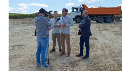 LIMPIEZA DE LOS TERRENOS DEL ARROYO CERRADA-LAS CORITAS CON CARGO AL PROYECTO GLOCLIMA