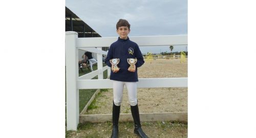 EL JOVEN JINETE BOLLULLERO ANTONIO BEJARANO DESTACA EN EL ANDALUZ DE SALTO