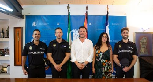 TOMA DE POSESIÓN DE DOS NUEVOS POLICÍAS LOCALES