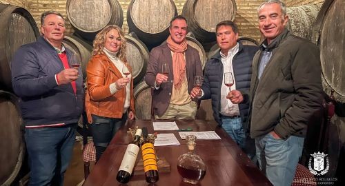 ENTREGA DE SUBVENCIÓN MUNICIPAL A LA COOPERATIVA VINÍCOLA DEL CONDADO